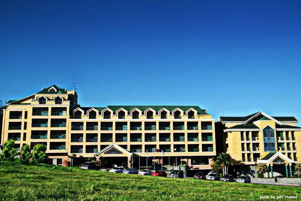 Sunrise Holiday Mansion Tagaytay City Exteriör bild