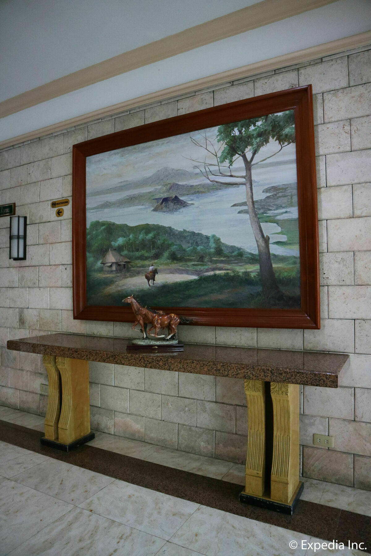 Sunrise Holiday Mansion Tagaytay City Exteriör bild